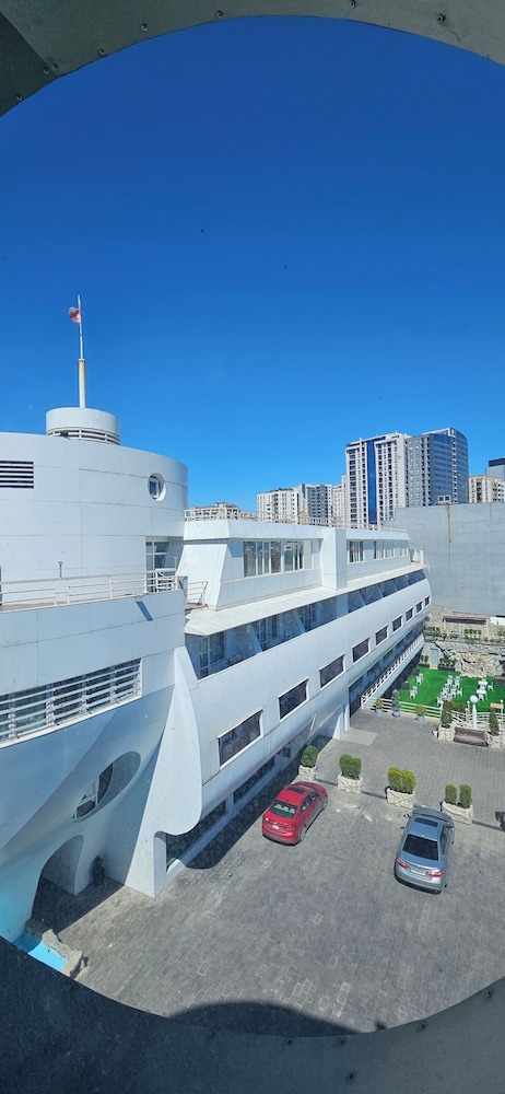 Hotel Cruise 64/65