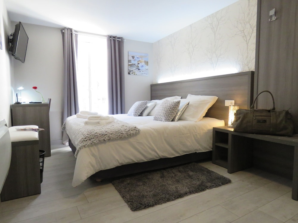 Hotel Le Saint - Patrice 25/67