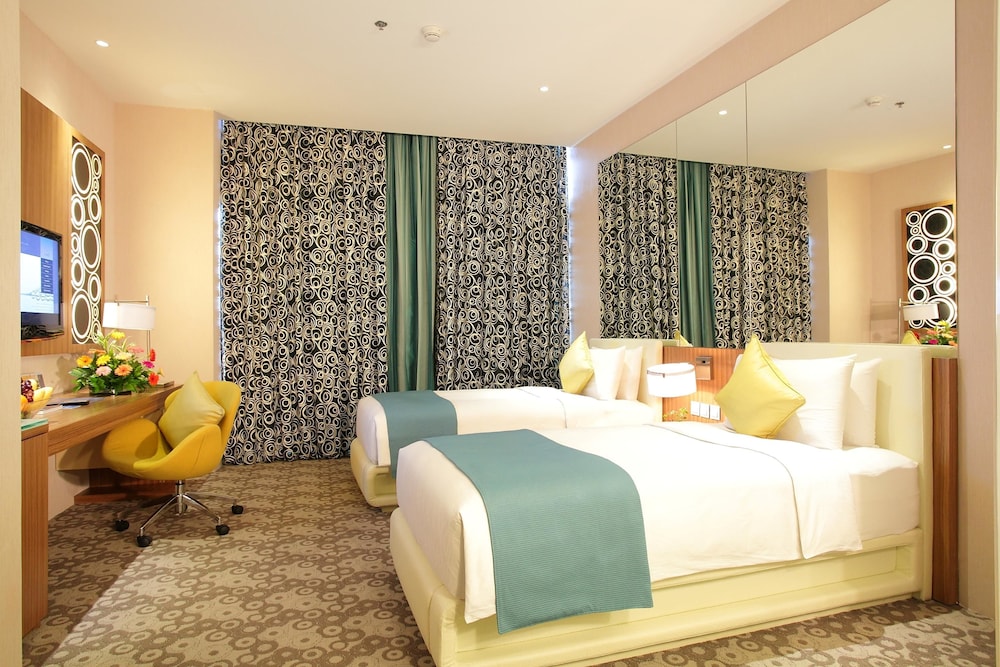 Hotel H2o 40/77
