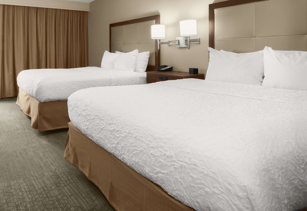 Hampton Inn Georgetown Marina 11/35