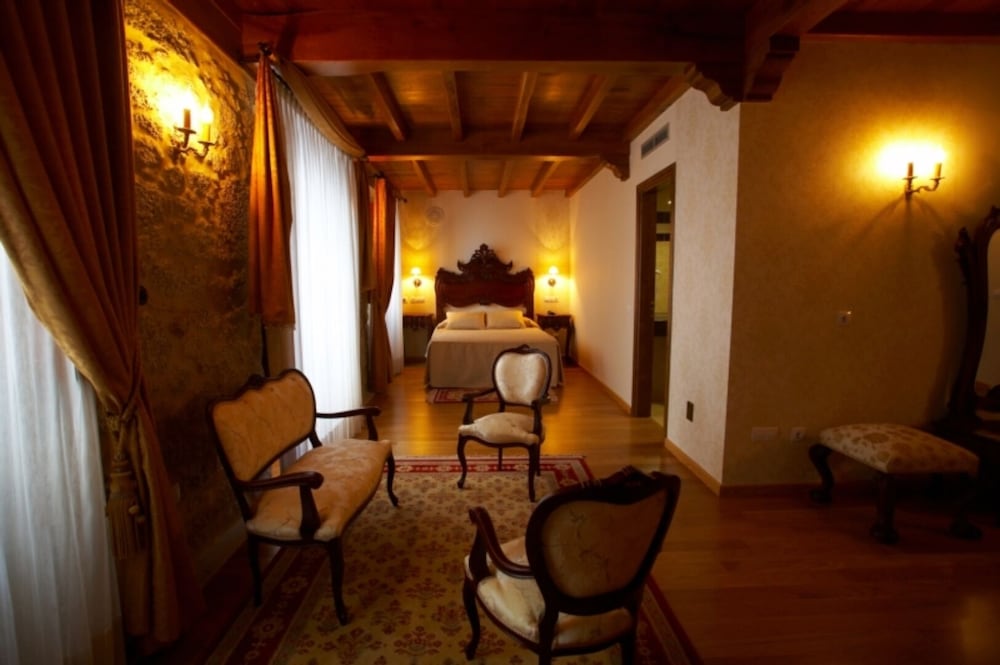 Hotel Vila Do Val 36/56