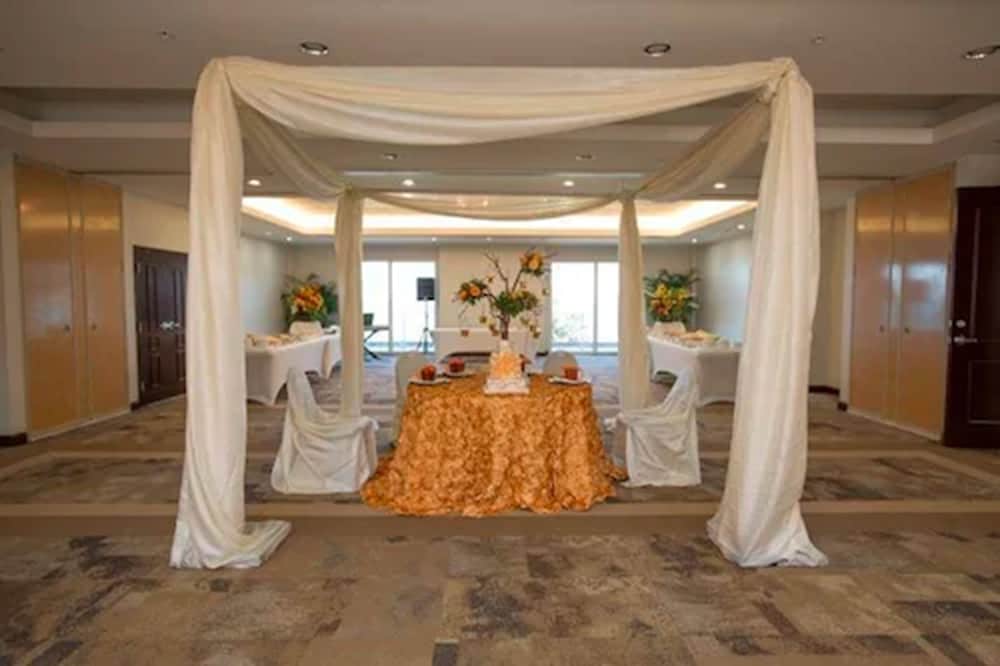 Marias By the Sea Hotel 34/44