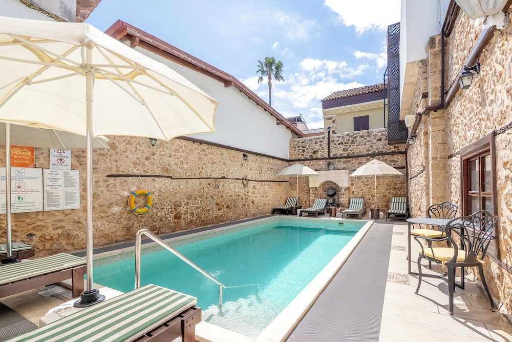 Atelya Art Hotel 37/61