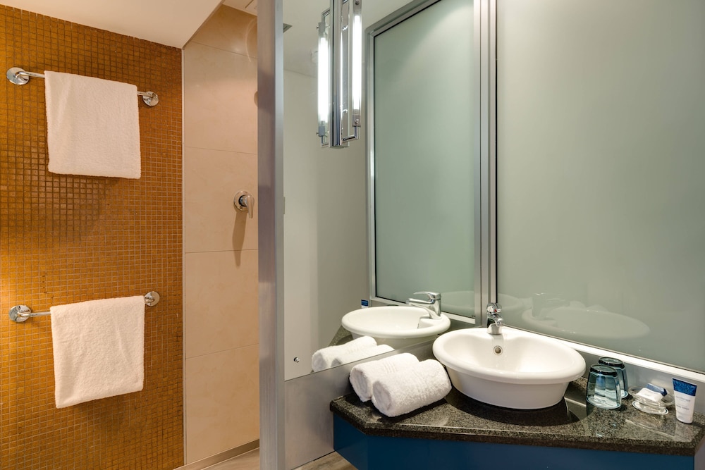 Protea Hotel by Marriott Cape Town Sea Point 6/38