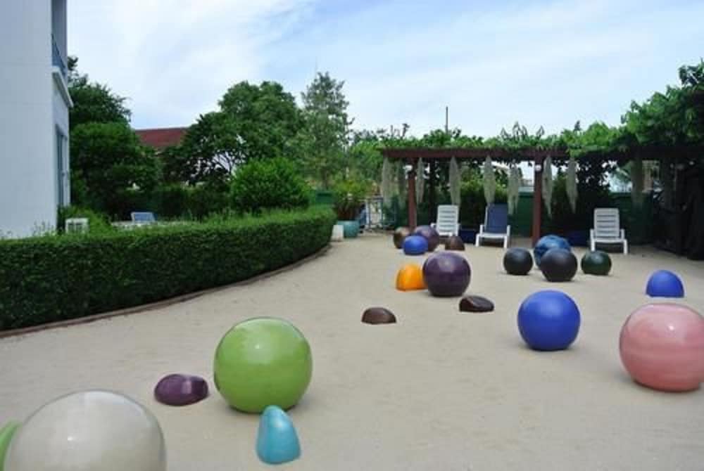 Cera Resort Cha Am 61/72