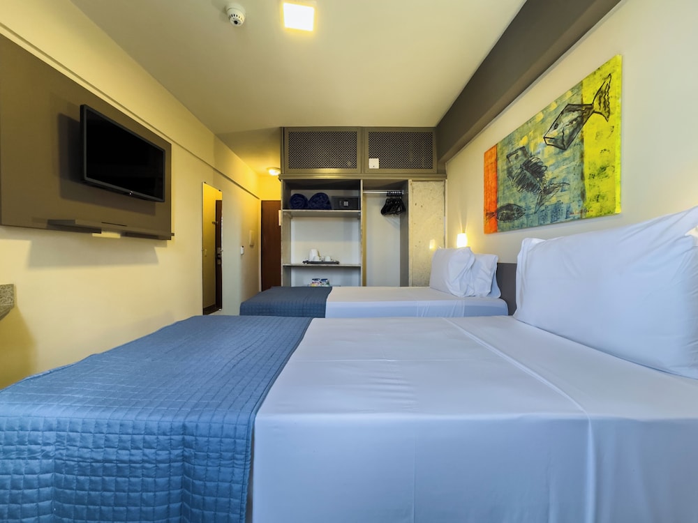 STANDARD, QUADRUPLE, MULTIPLE BEDS, CITY VIEW, ACCESSIBLE