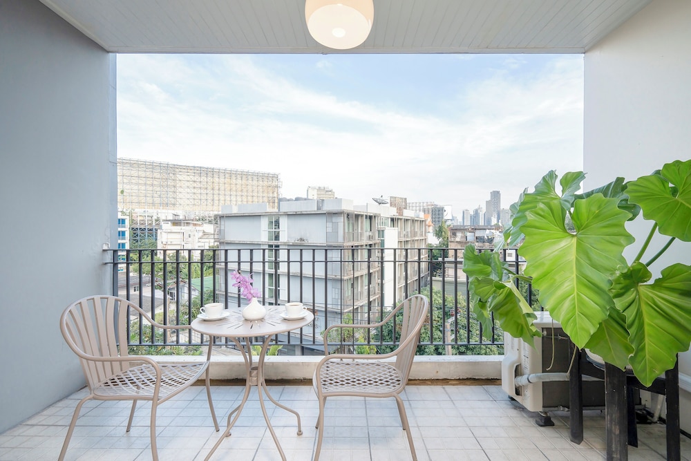 Hotel De Bangkok 52/61