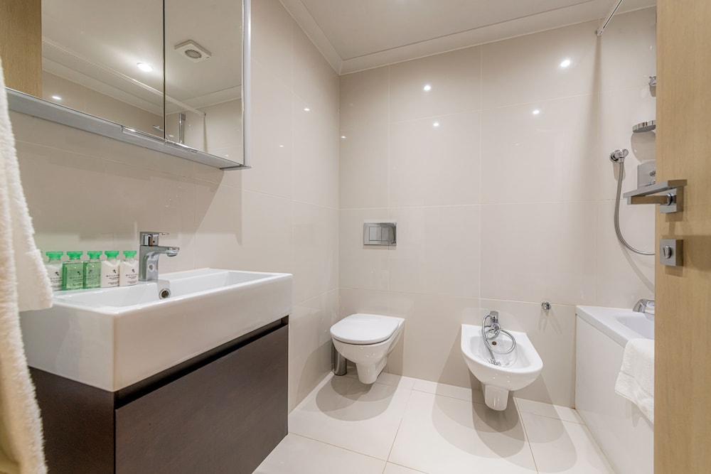 Claverley Court 48/50