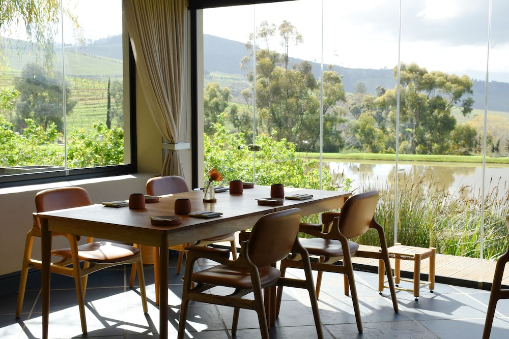 Jordan Wines Luxury Suites 39/61