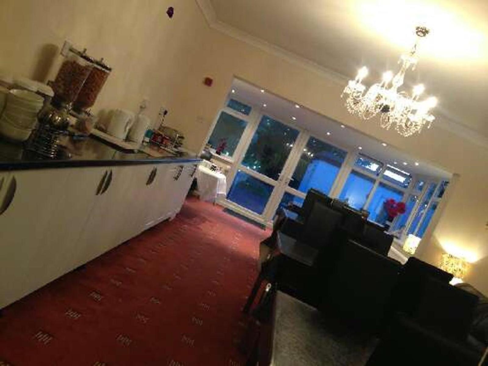 London Heathrow Guesthouse 16/23