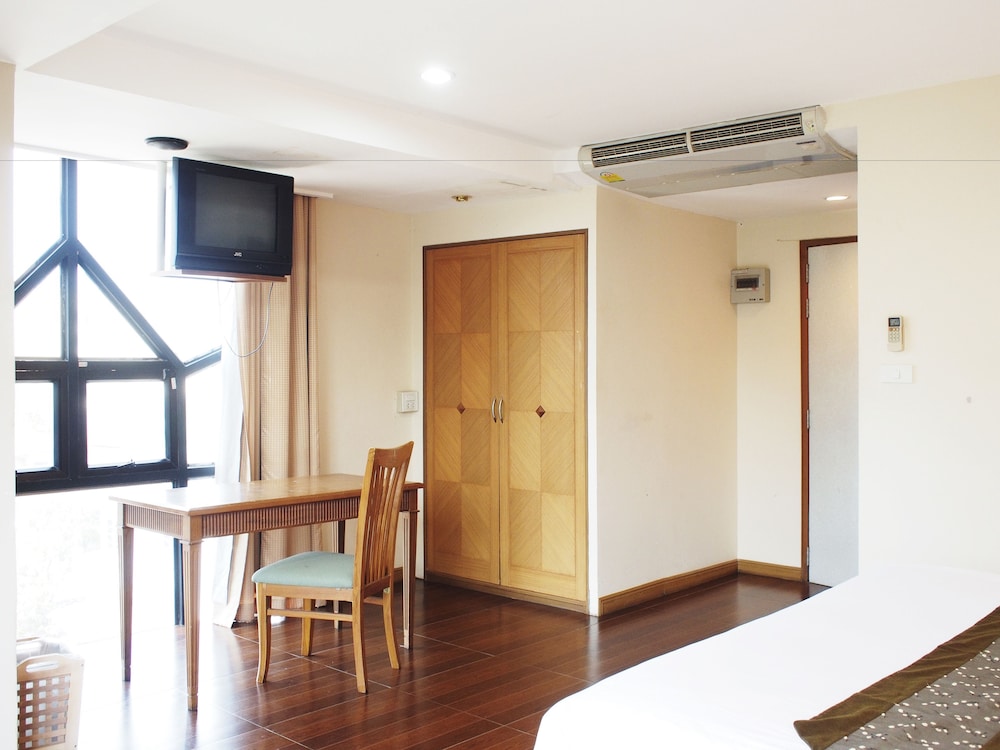 Nh Elegant Hotel 46/70
