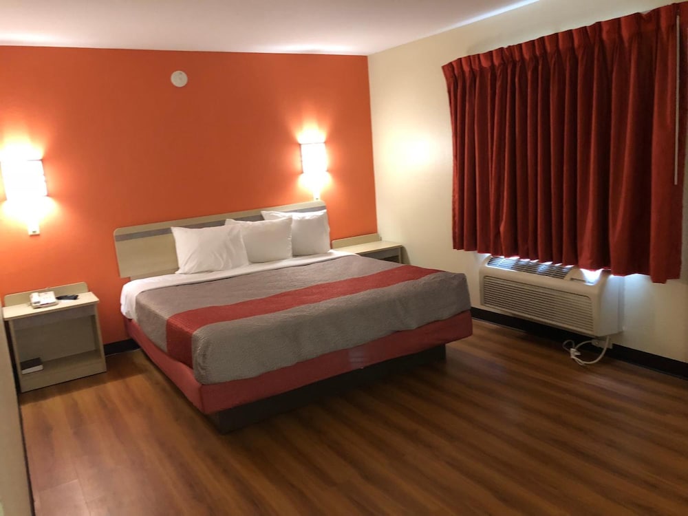 Motel6 Urbana, IL 15/44