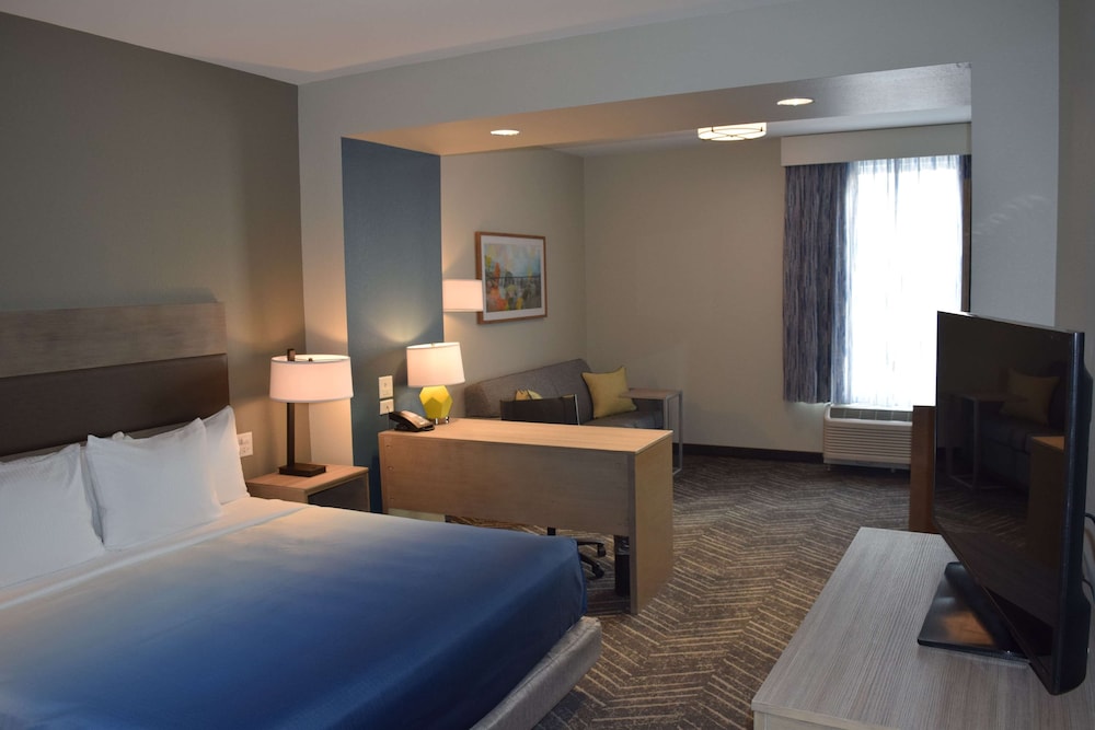 La Quinta Inn & Suites by Wyndham Middletown-Goshen 15/36