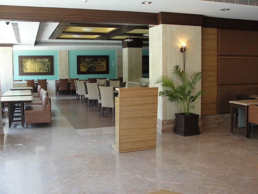Cambay Grand 50/60