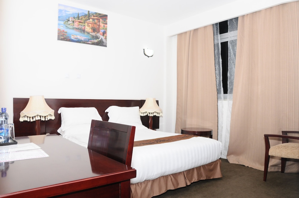 Standard, Double Bed