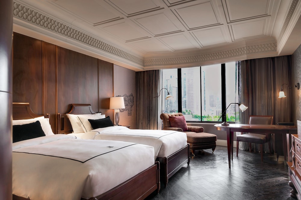 ROOM, TWIN BEDS