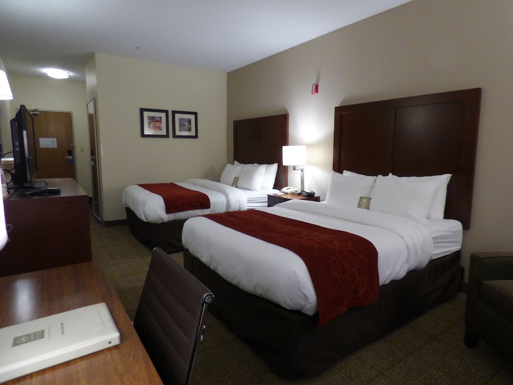 Comfort Suites Columbus West- Hilliard 14/46