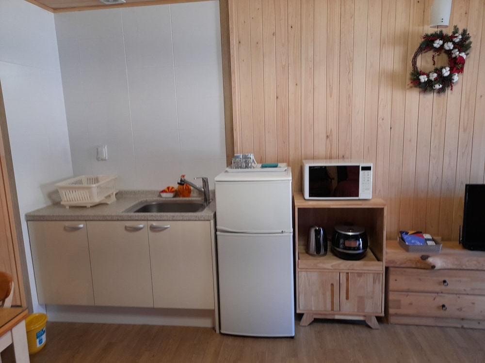 Izmir Pension 32/40