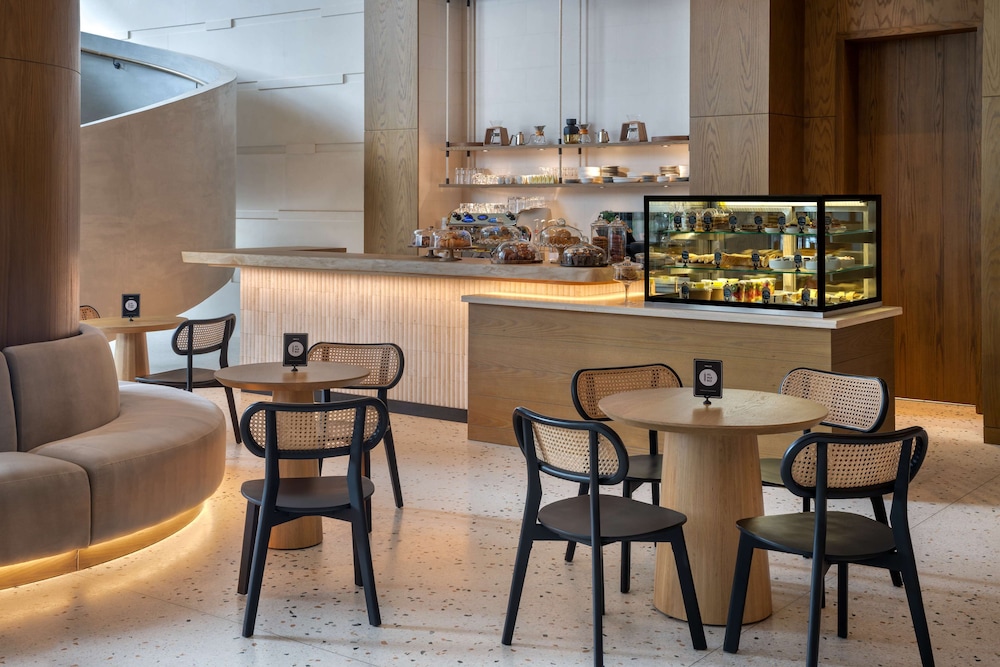 Radisson Beach Resort Palm Jumeirah 30/49