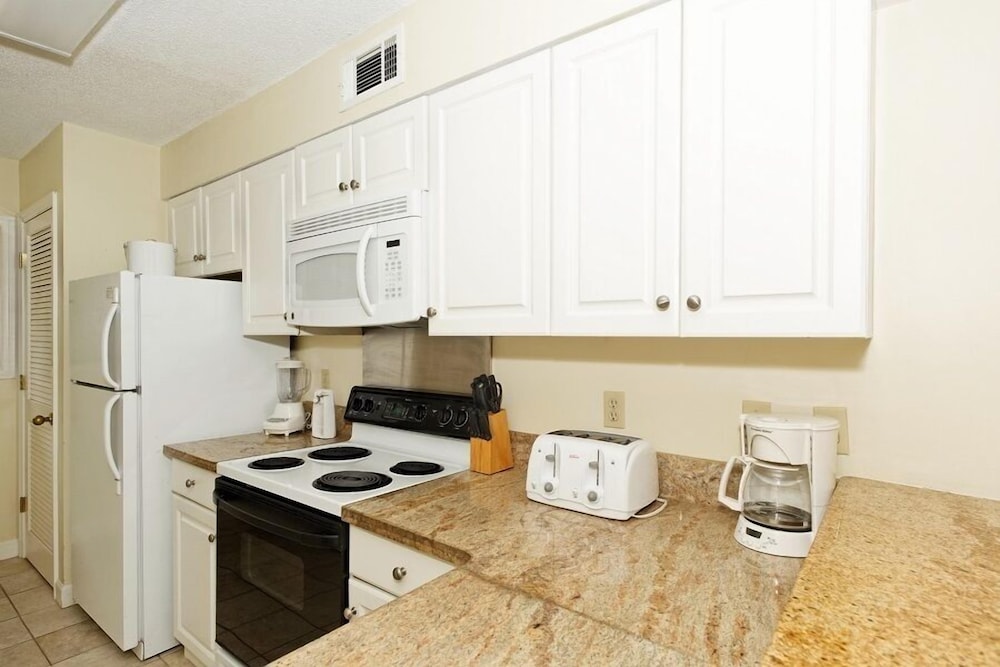 Carolina Club by Spinnaker Resorts 22/34