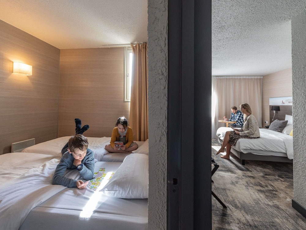 Mercure Annecy Sud 37/70