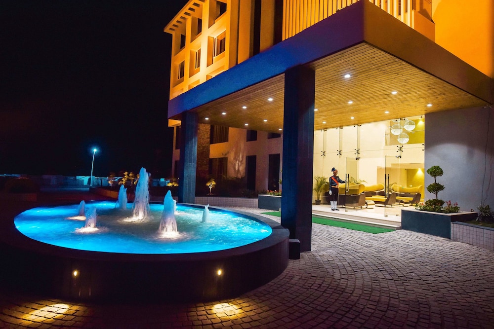 Hotel Atharva 16/17