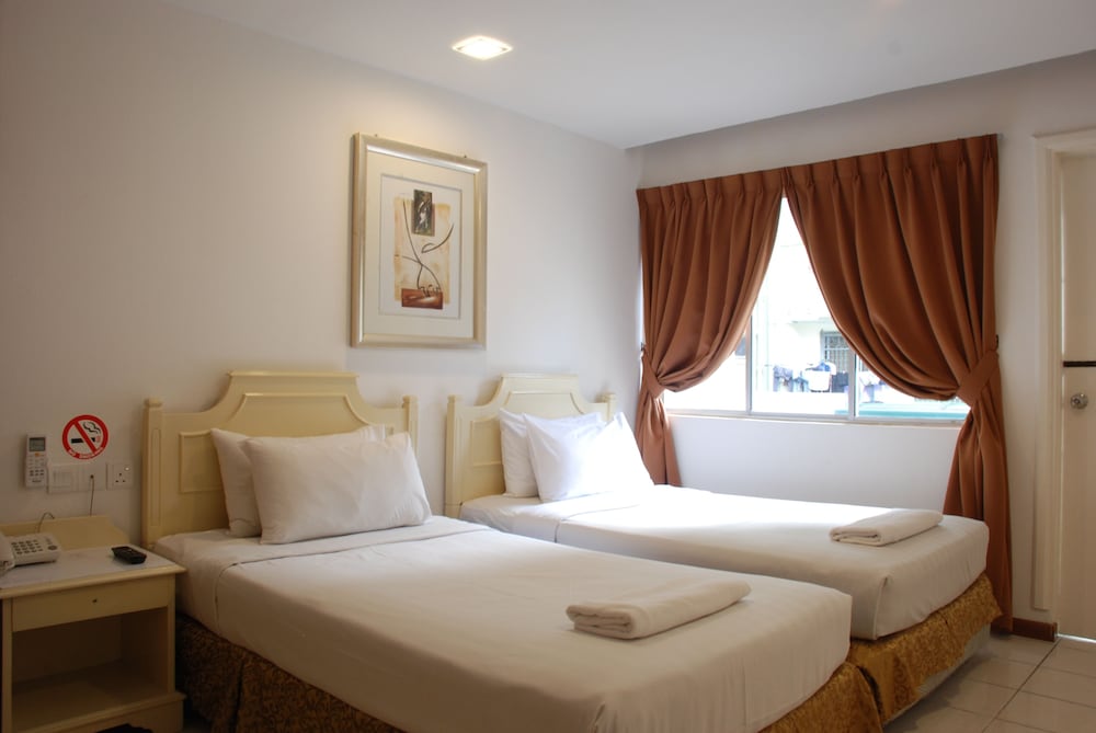 Promenade Service Apartments 26/72