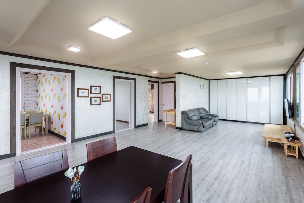 Jeju Wayo Pension 26/45