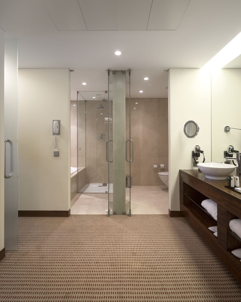 Lagoas Park Hotel 66/100