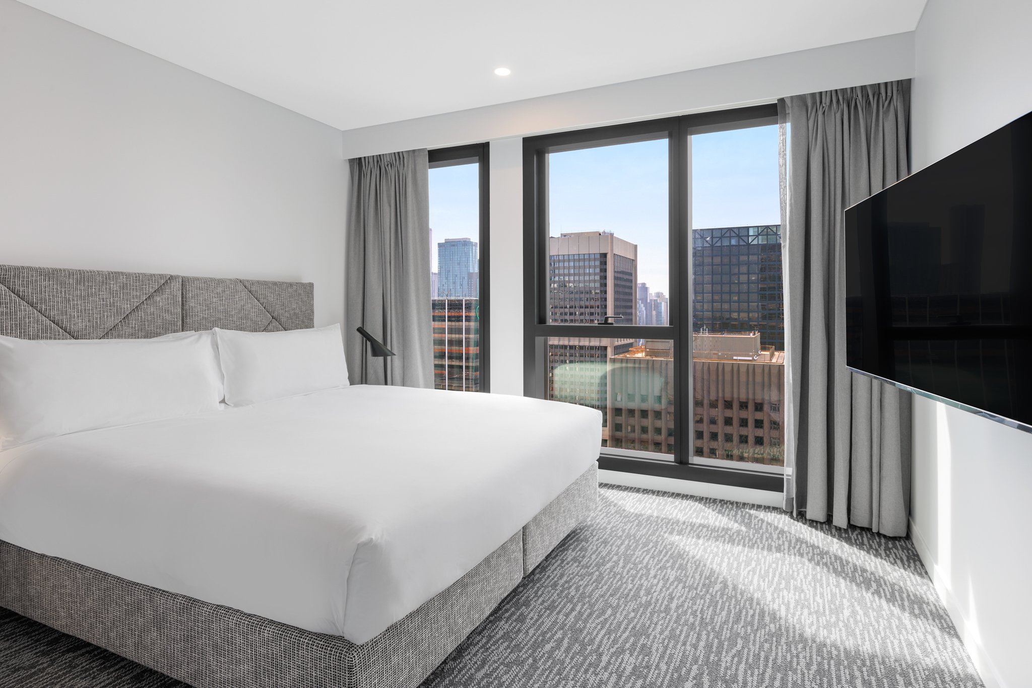 Meriton Suites Melbourne 12/50