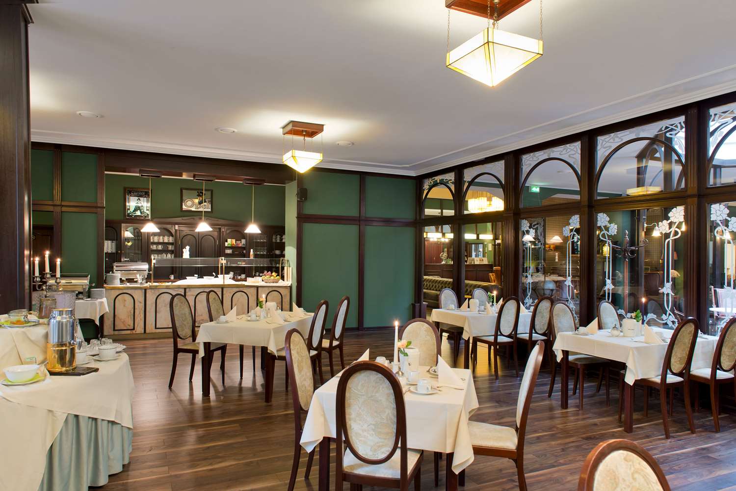 TRYP by Wyndham Kassel City Centre 9/15