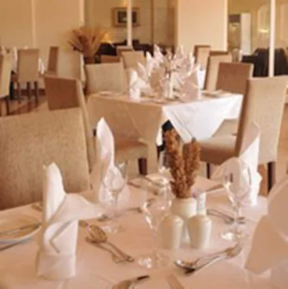 BON HOTEL STRATTON ASOKORO 35/45