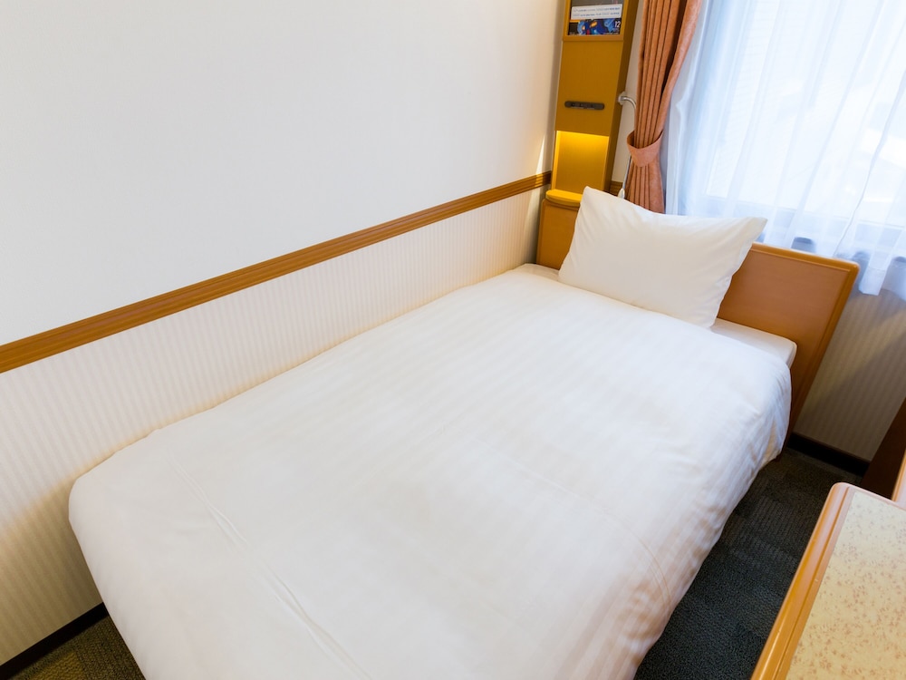 Toyoko Inn Yokohama Sakuragi Cho 20/61