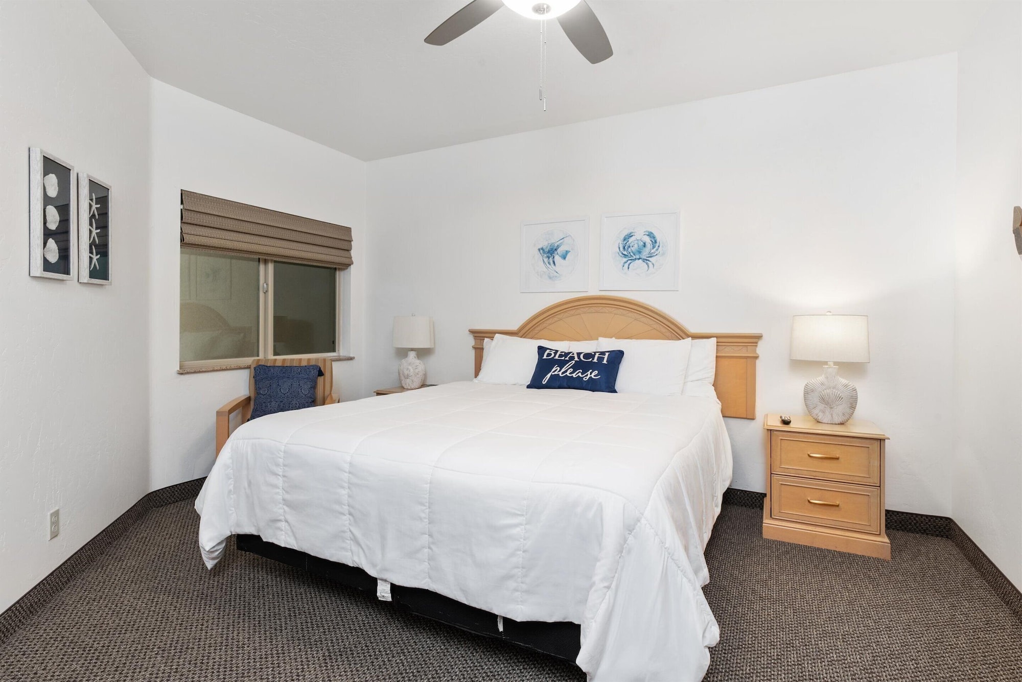Cove, King Bed, Sofa