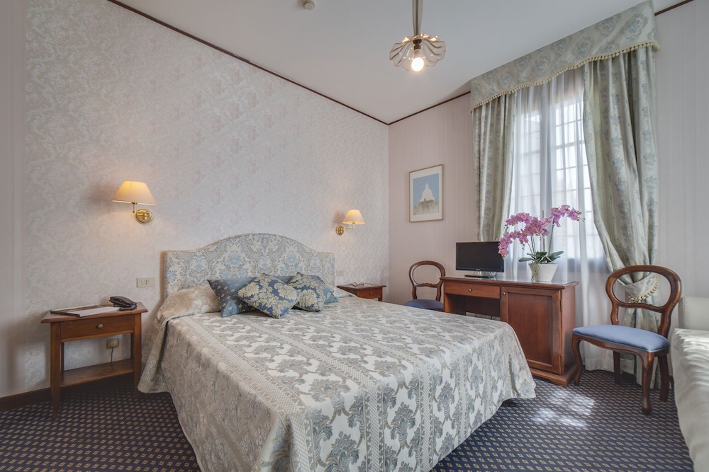 Hotel La Meridiana 13/65