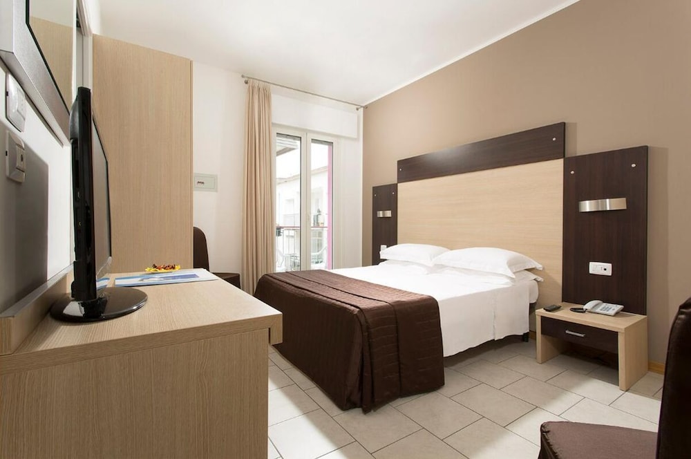 Hotel Gardenia 9/36