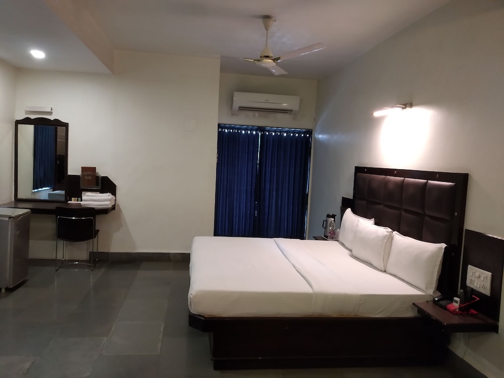 Hotel Hospice 23/64