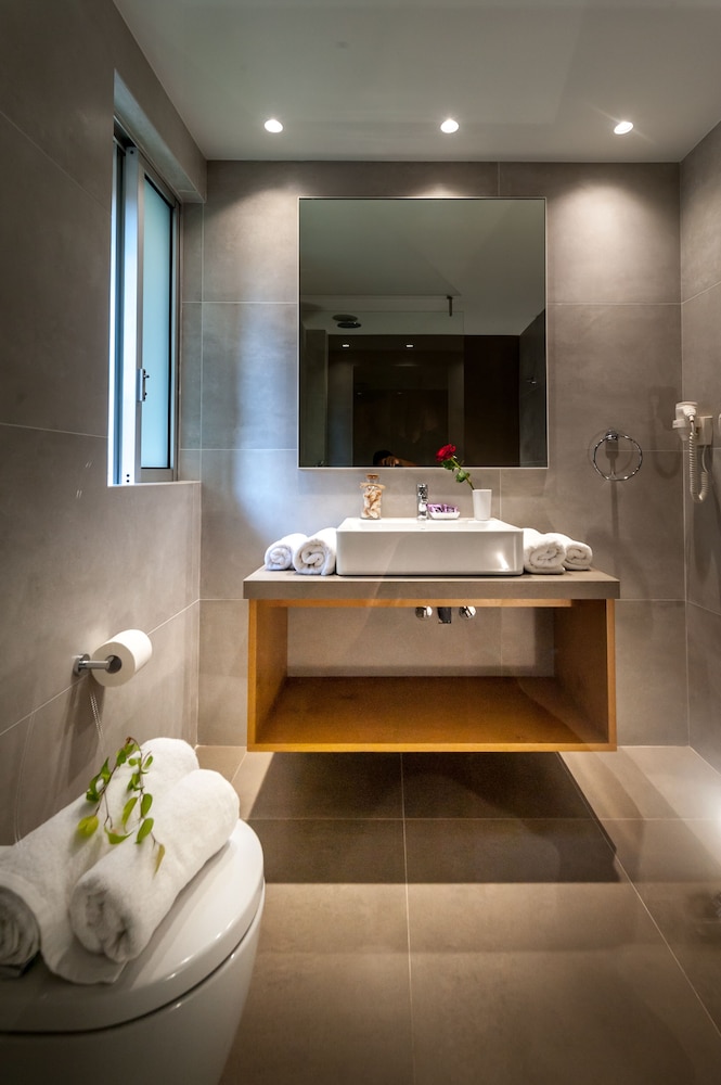 استوديو سوبيريور بسريرين منفصلين، Lotus Hotel Apartments 7/8