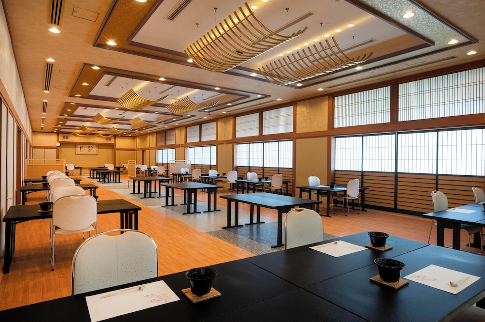 Hamanako Wanwan Paradise Hotel (Ex HAMANAKO GRAND HOTEL SAZANAMIKAN) 51/67