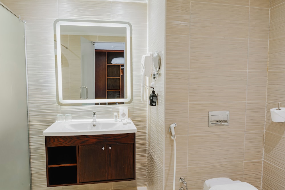 Diamond Beach by Pearl Resorts 83/84