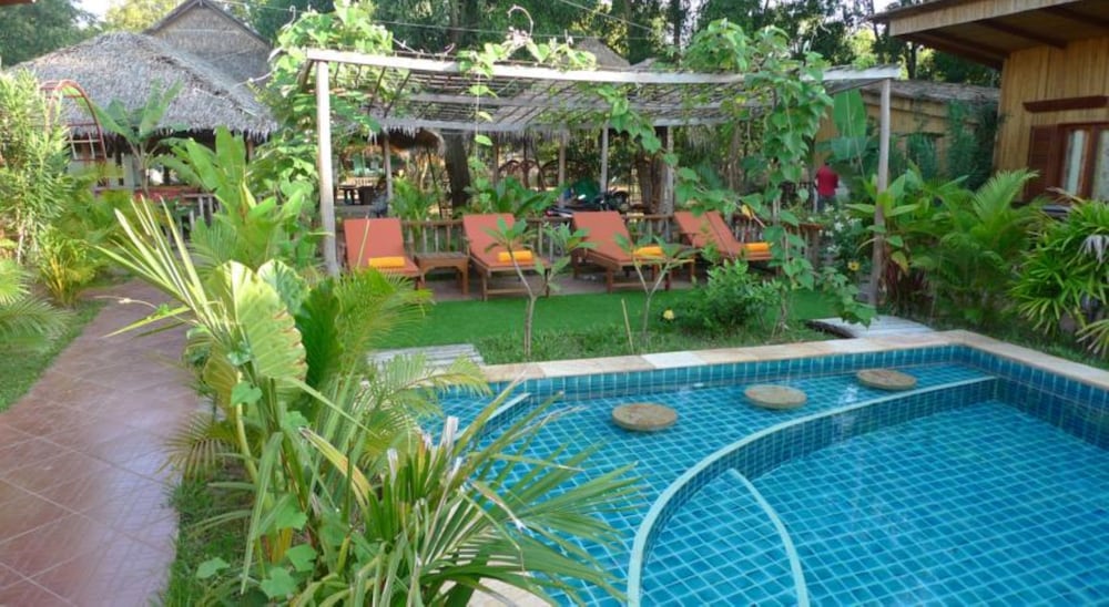Sok Sabay Resort 36/59