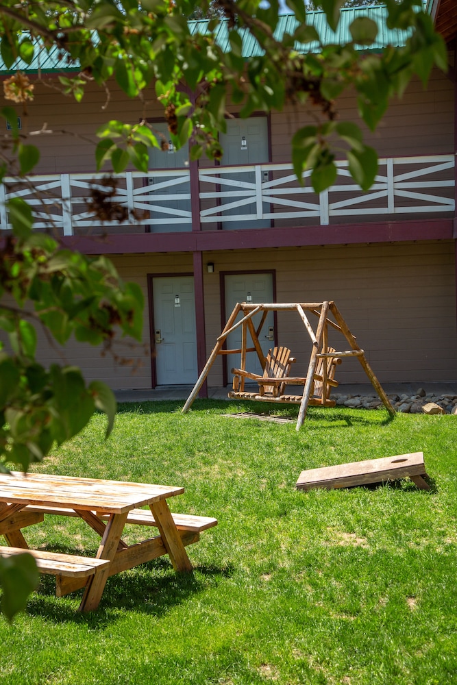 Alderbrook Inn 41/50