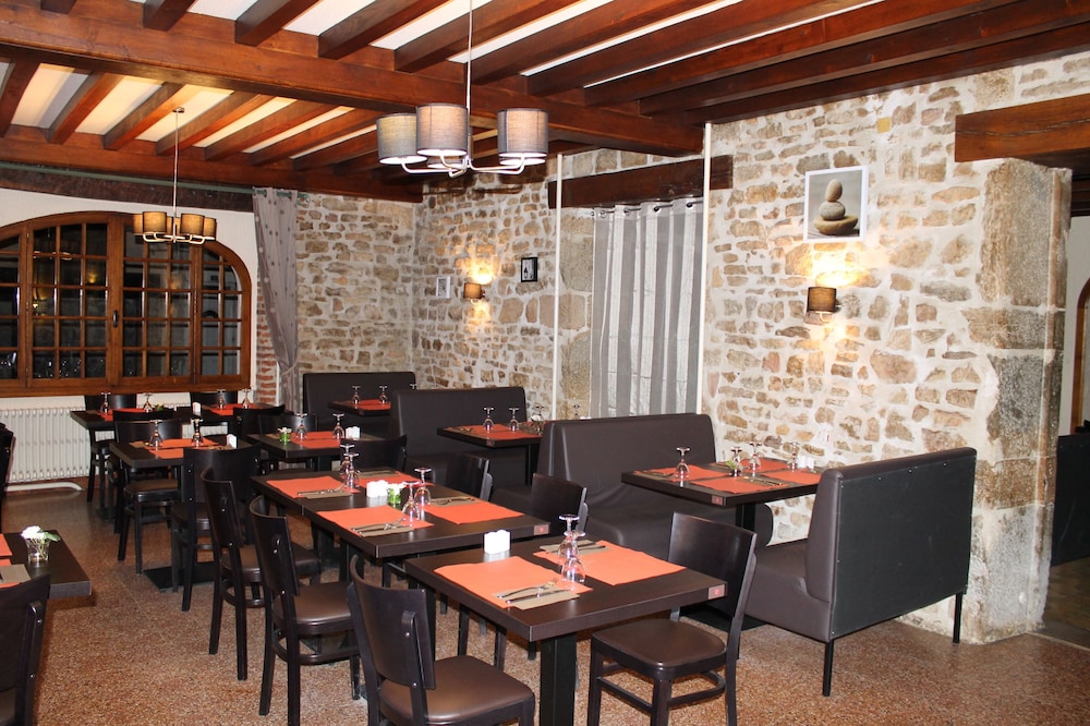 HOTEL LE BOURGOGNE 36/50