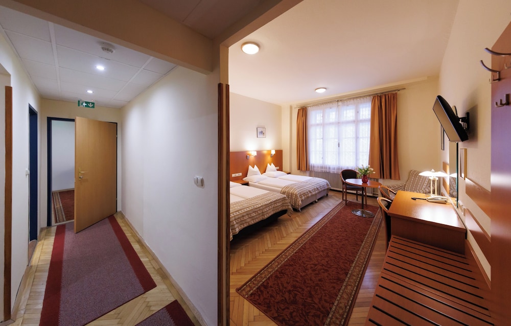 Hotel Continental 16/46