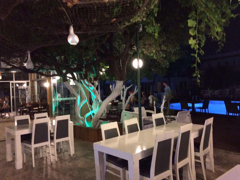 Delfi Hotel And Spa 48/67