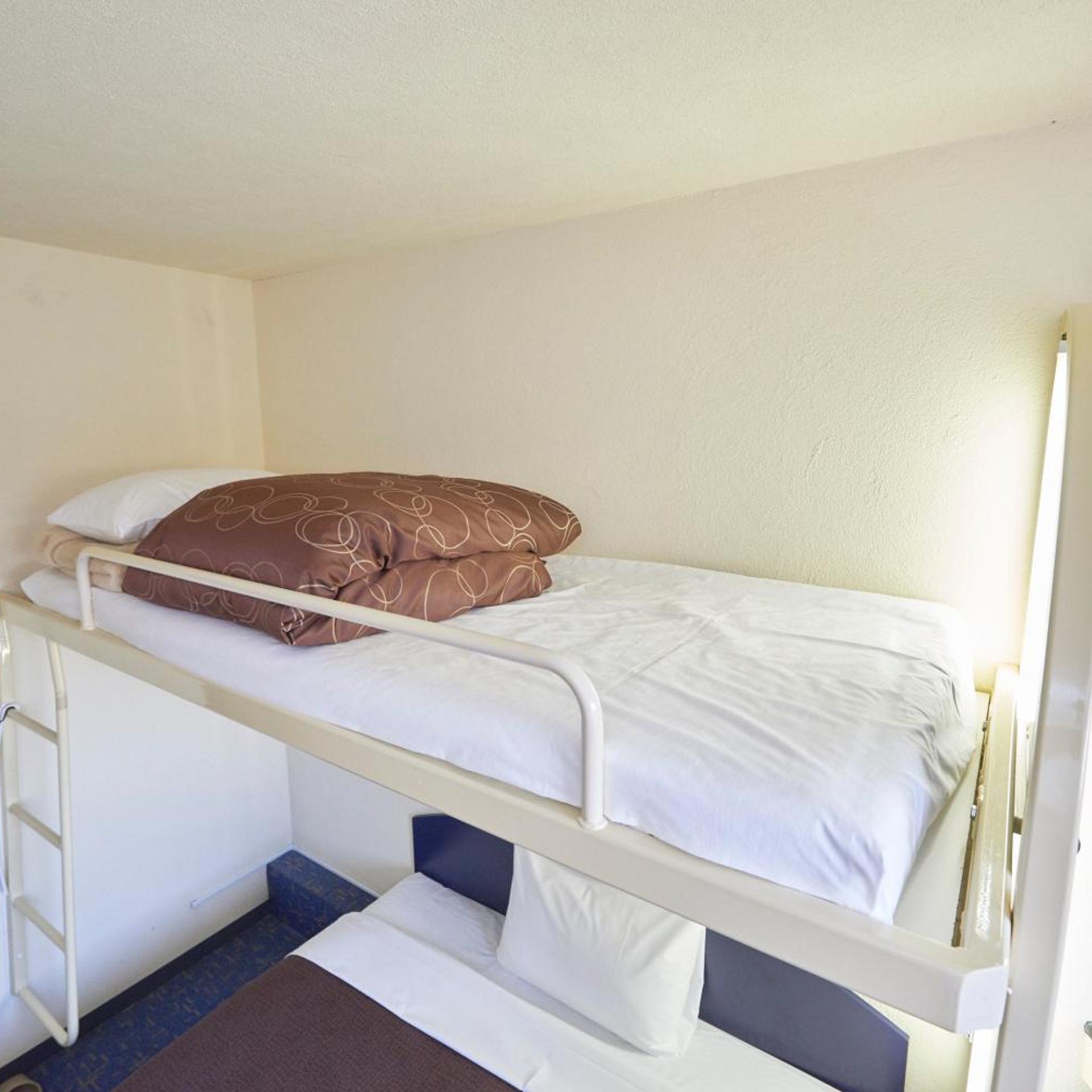 Room, Loft Bed