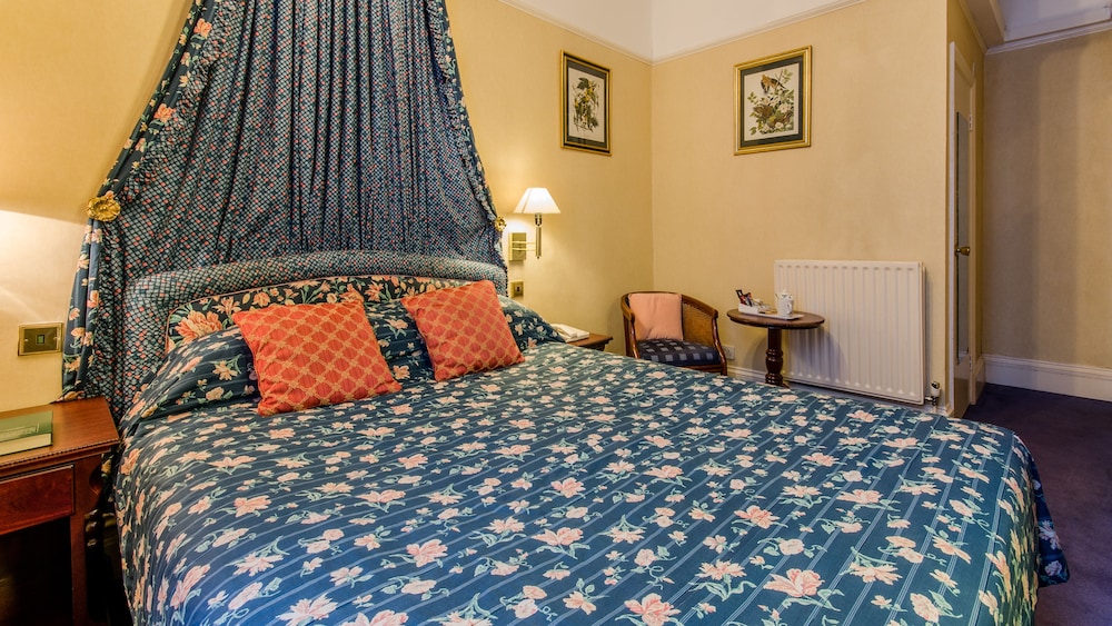 LA PLACE HOTEL 19/77