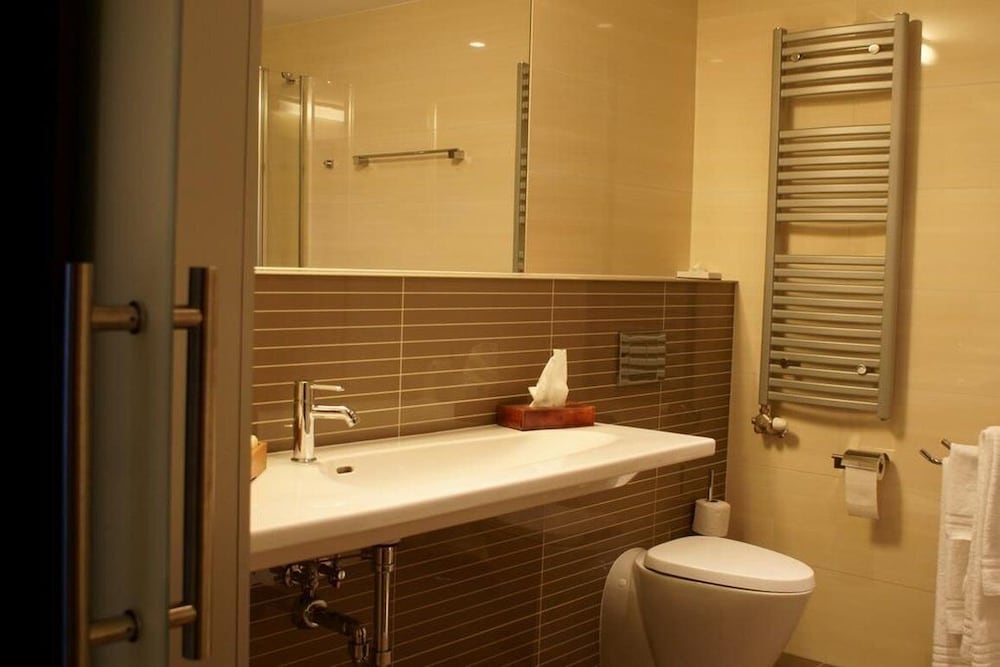 Hotel Avance 31/69