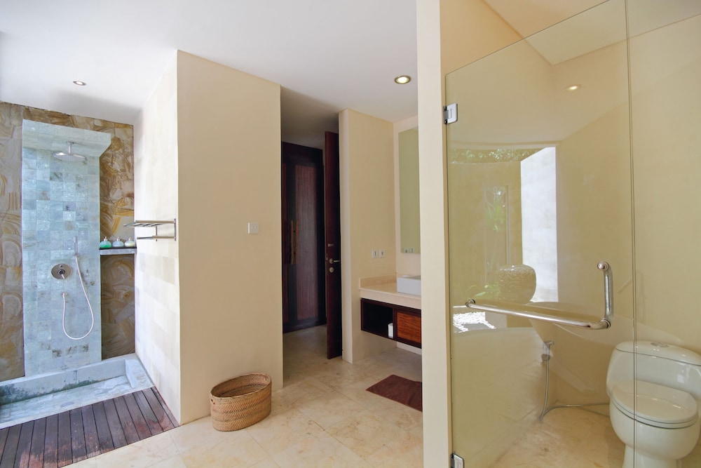 Villa Amrita 41/47