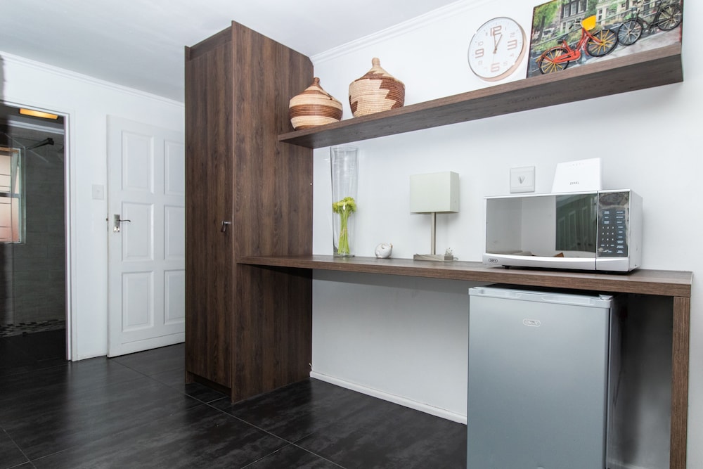 Cape Finest Guesthouse Apartments 2/50